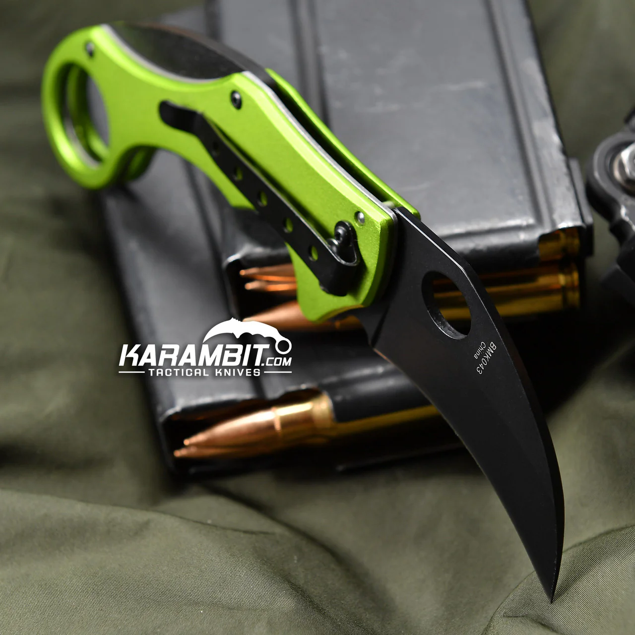 BenchMark Venom Folding Karambit - Image 4